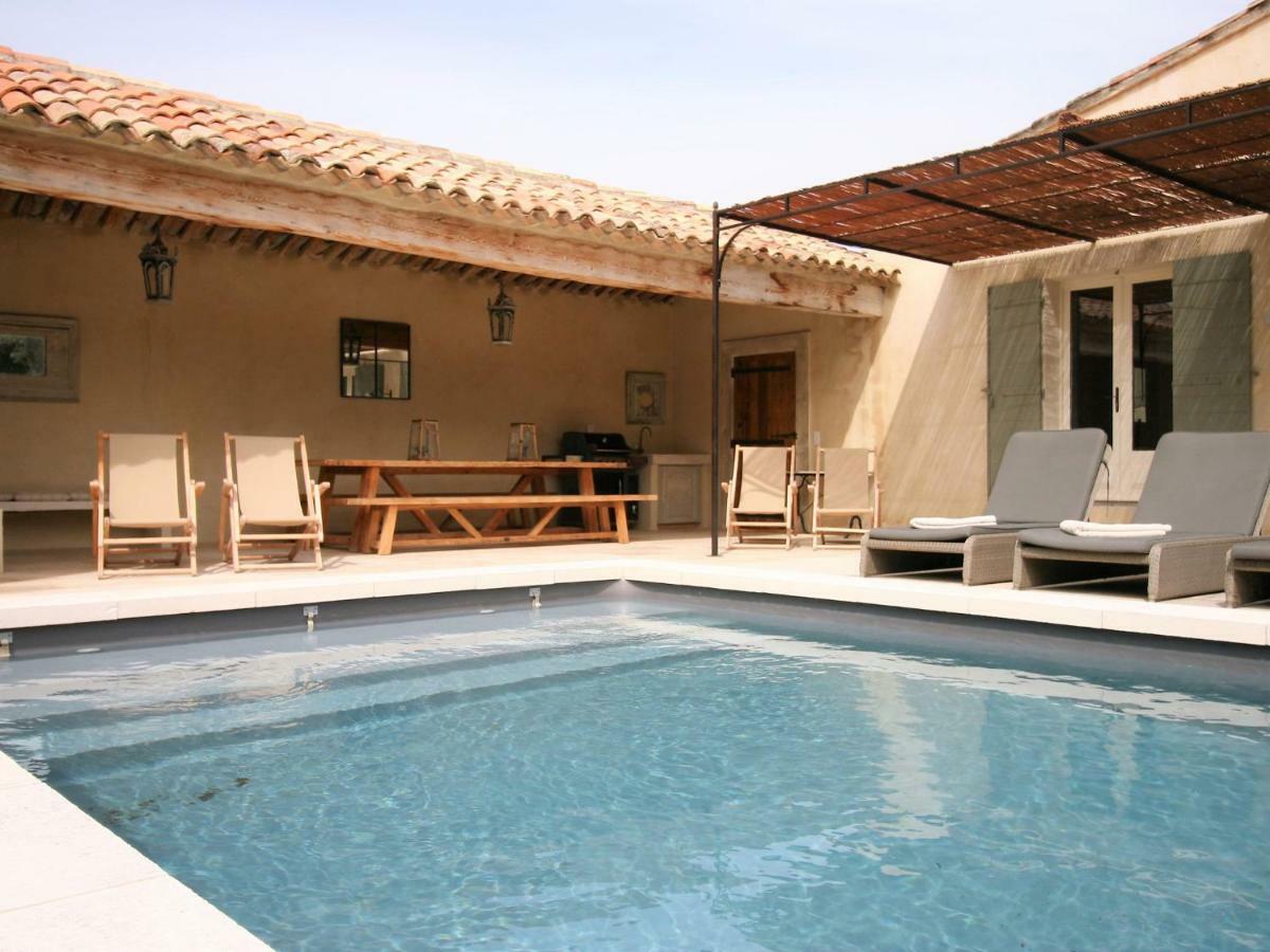 Grandeur Villa In Eygali Res With Pool Eygalières Exterior foto