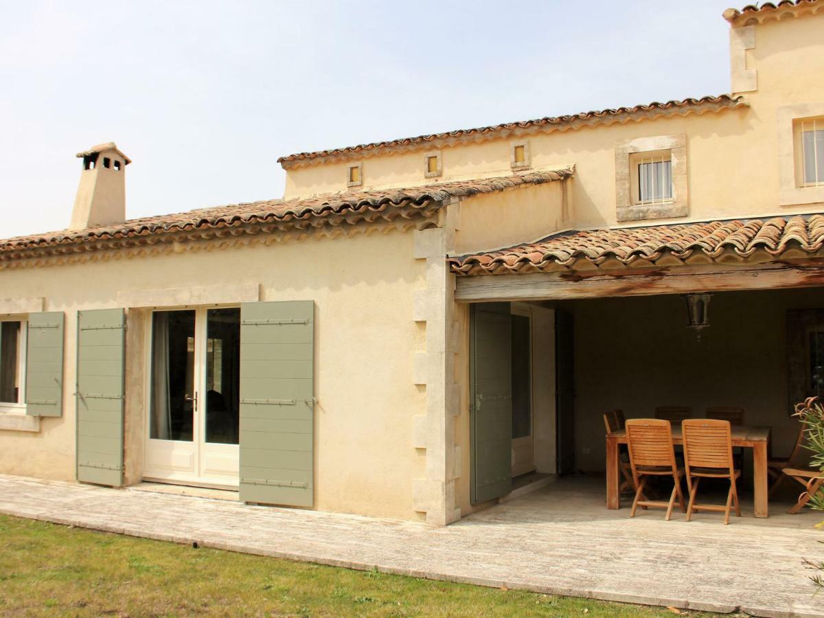 Grandeur Villa In Eygali Res With Pool Eygalières Exterior foto