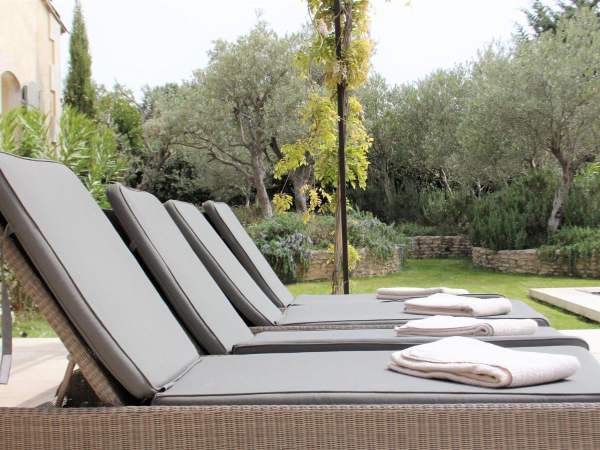 Grandeur Villa In Eygali Res With Pool Eygalières Exterior foto