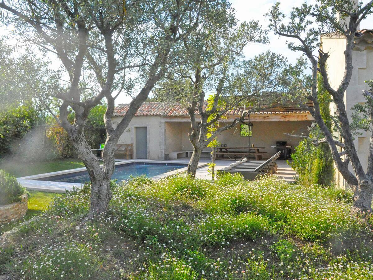 Grandeur Villa In Eygali Res With Pool Eygalières Exterior foto